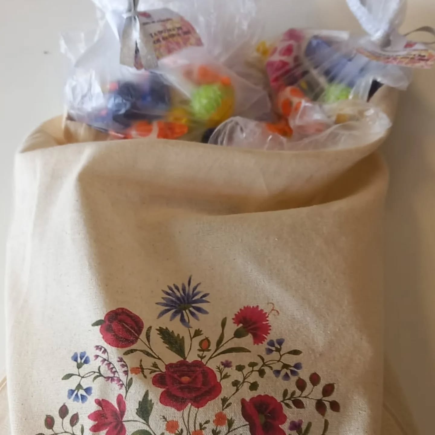 Dia de Todos os Santos – Oferta de “Esmolinhas dos Santos”